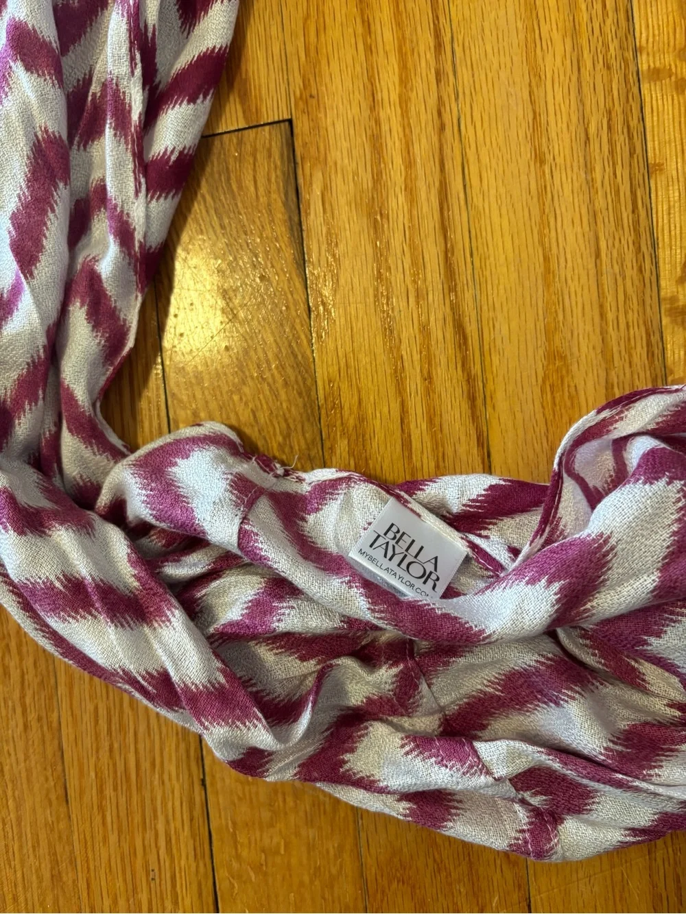 Bella Taylor Chevron Infinity Scarf Burgundy & White Patterned OS